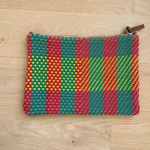 SUMMER FLAT CLUTCH W/ TABS